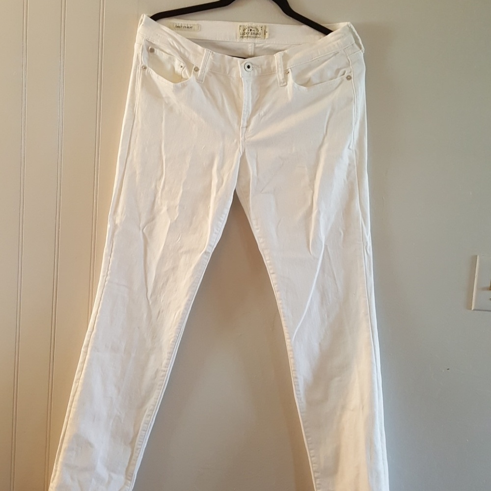 Lucky Jeans